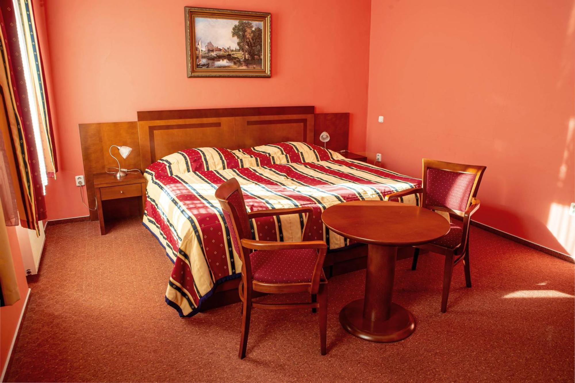 Hotel Olympia Česká Lípa 外观 照片