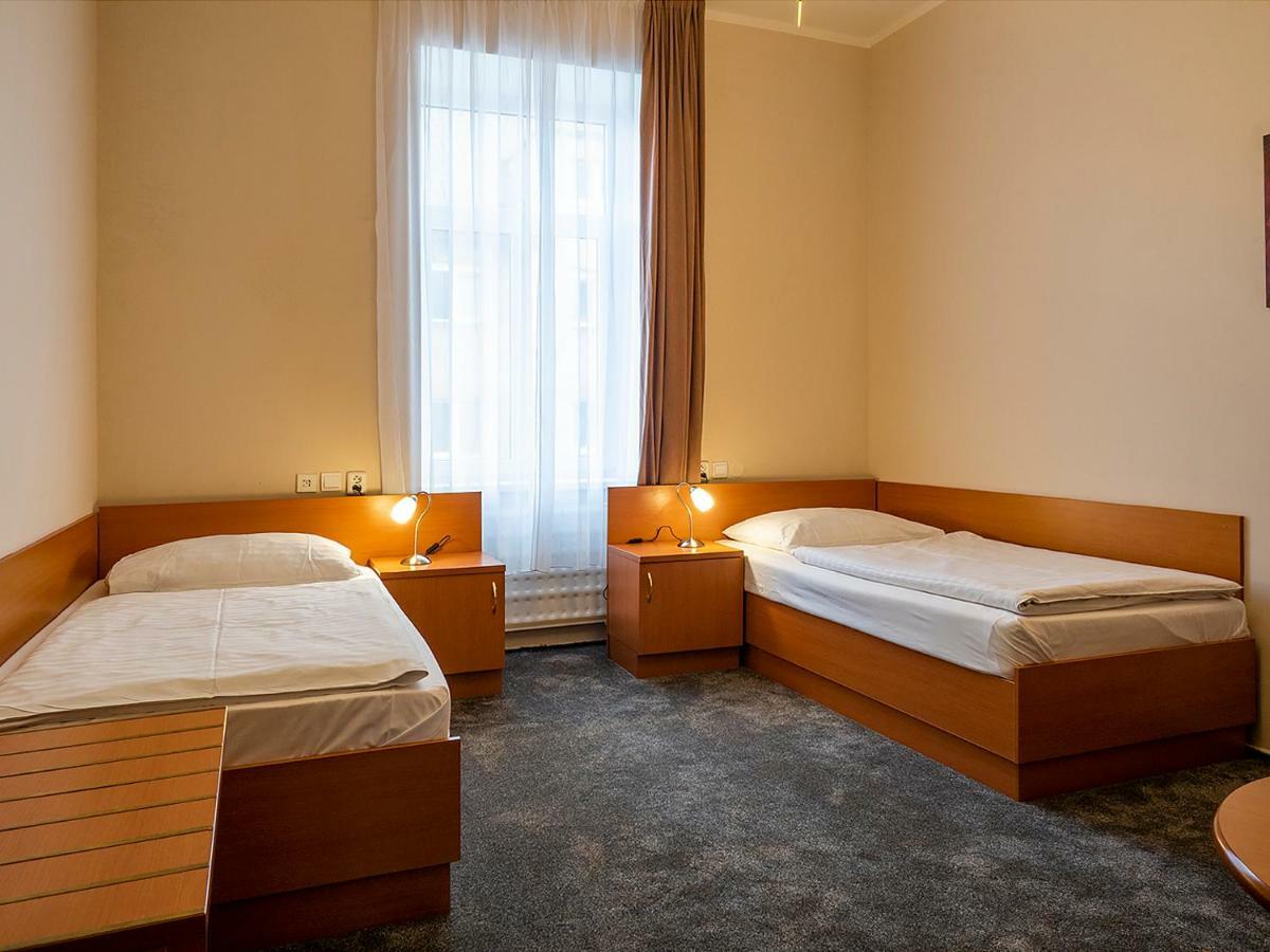 Hotel Olympia Česká Lípa 外观 照片