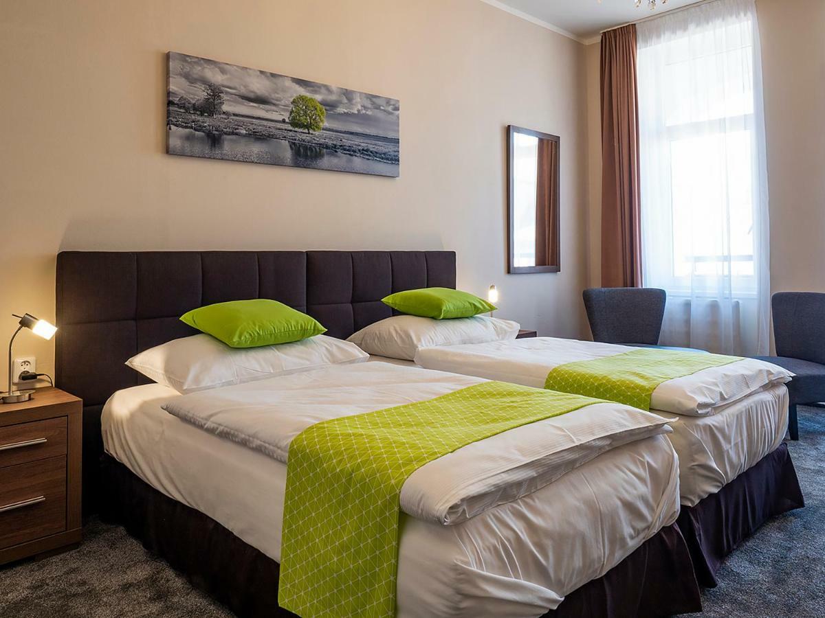 Hotel Olympia Česká Lípa 外观 照片