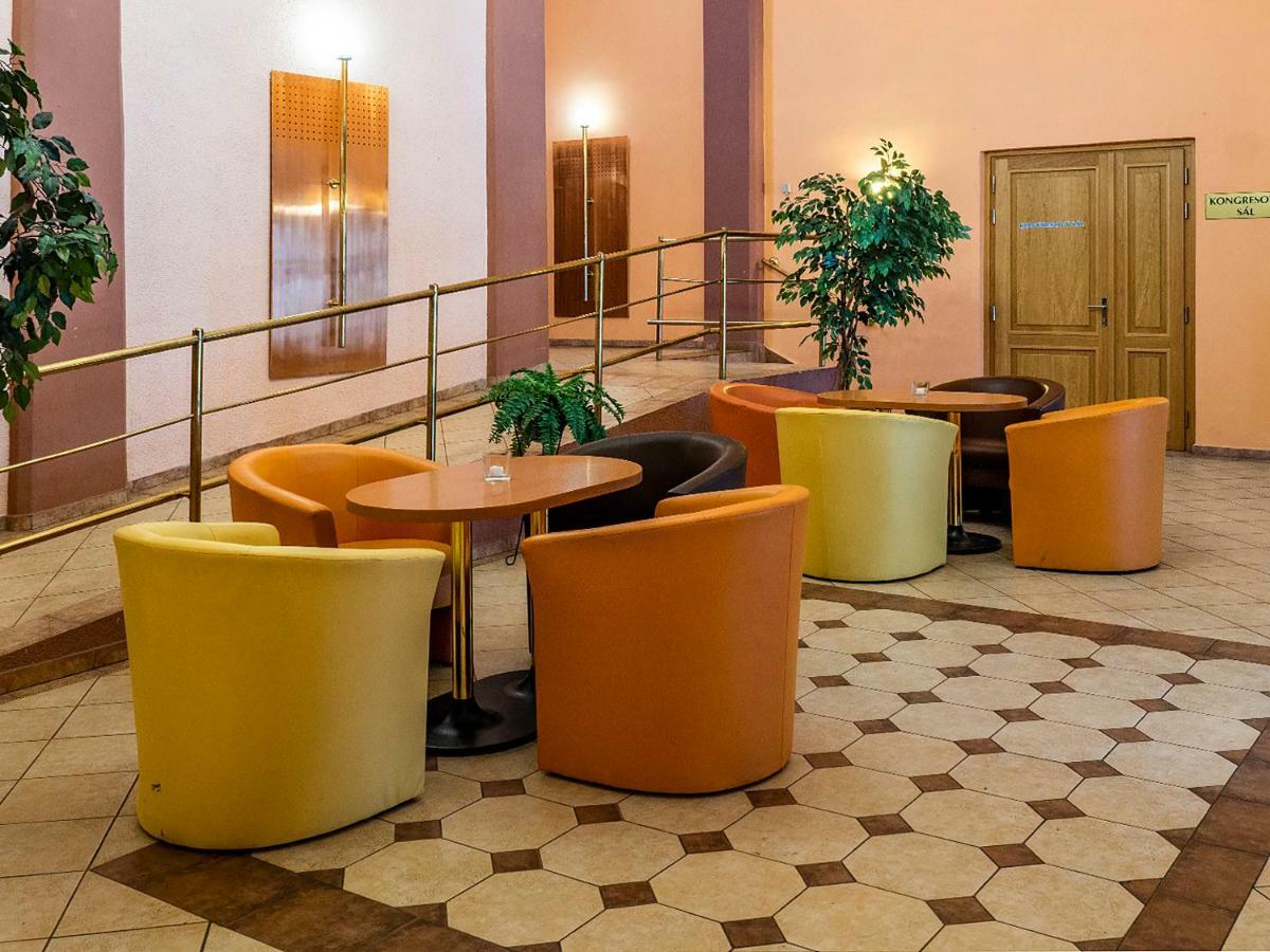 Hotel Olympia Česká Lípa 外观 照片
